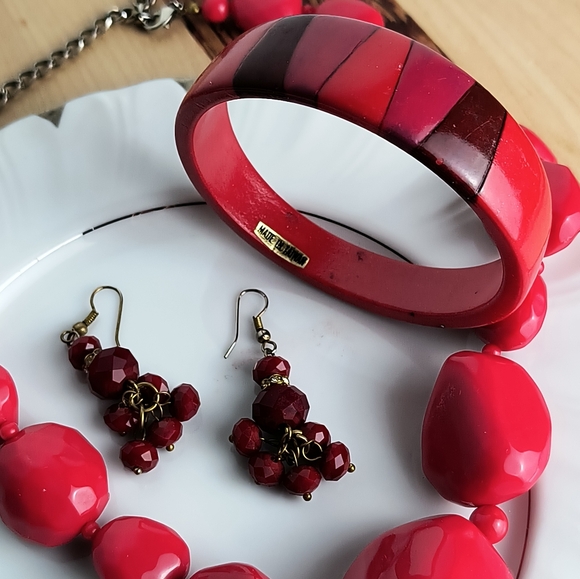 Jewelry Dish Bundle Of 4 Red Statement - Picture 2 of 5